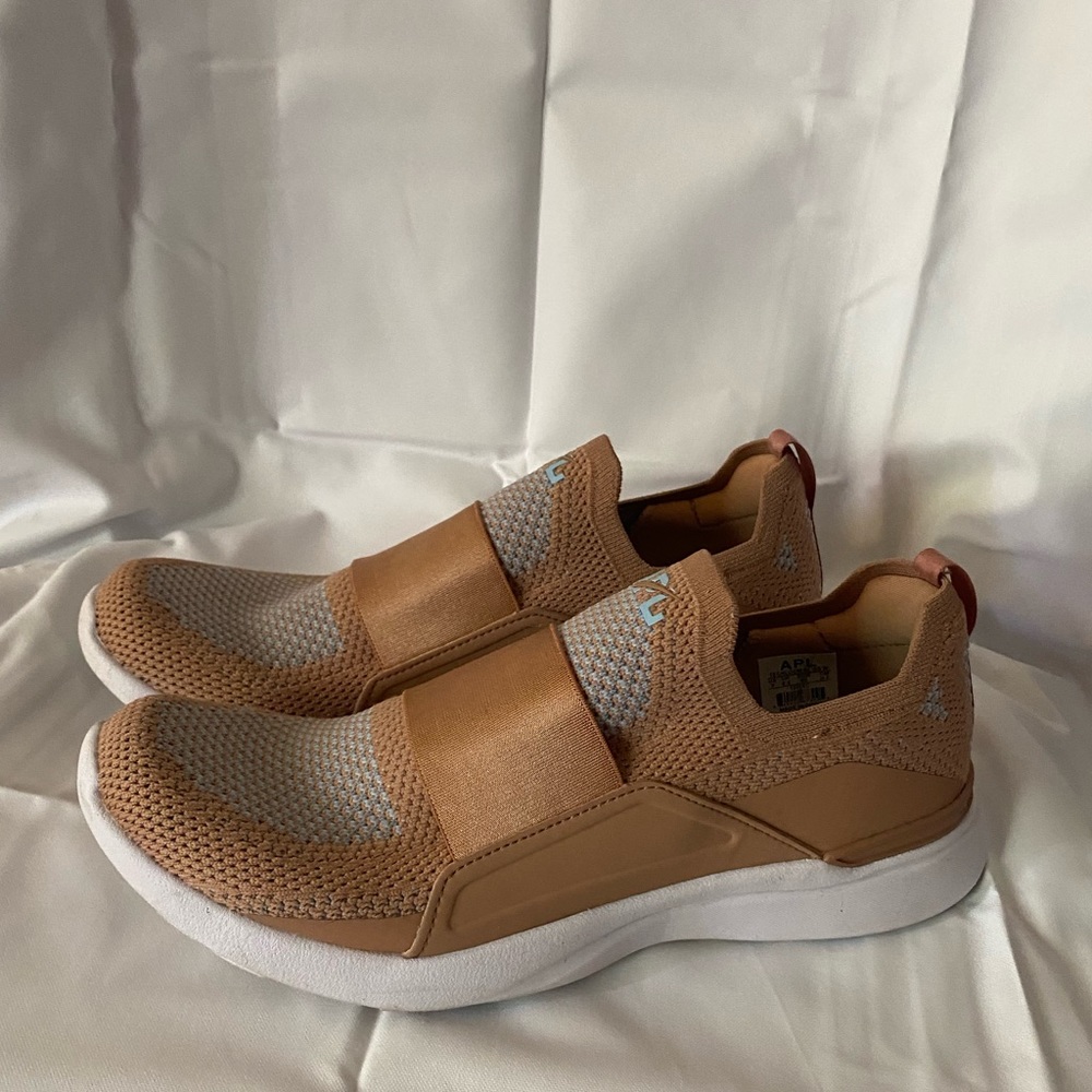 APL tech loom running shoes. color Carmel. Size US 9.